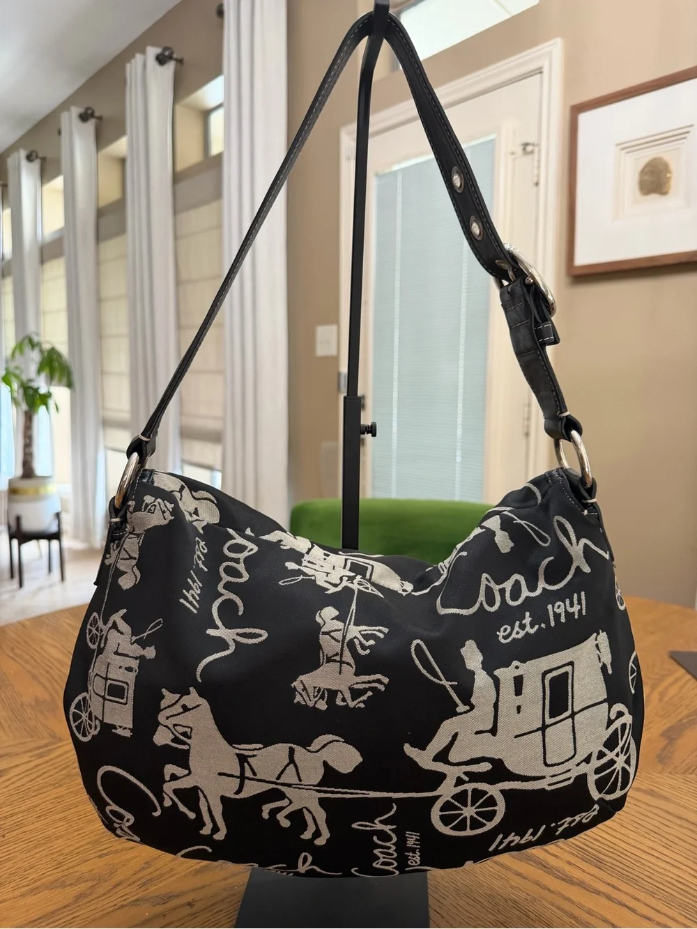 SOLD! PRISTINE Coach Horse & Carriage 1941 Flap Shoulder Bag